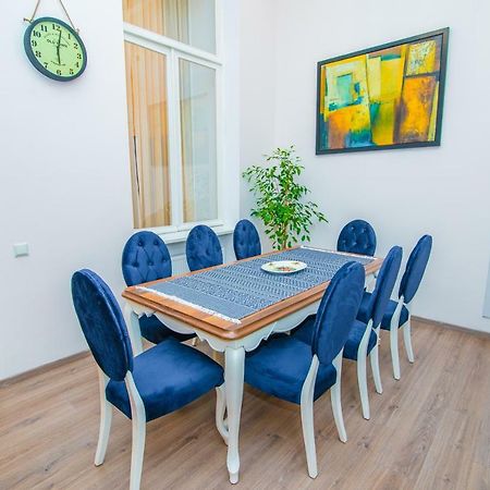 Solo Apartment In City Center Tbilisi Exterior photo